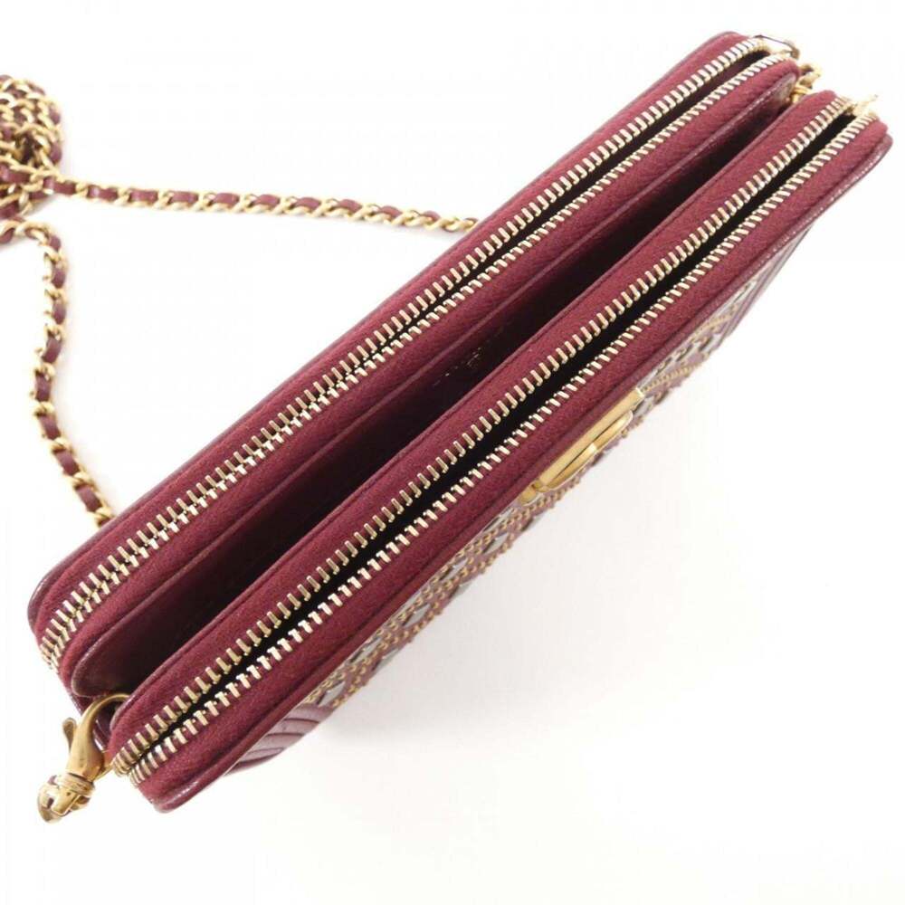 CHANEL Red Wallet - Picture 5 of 5